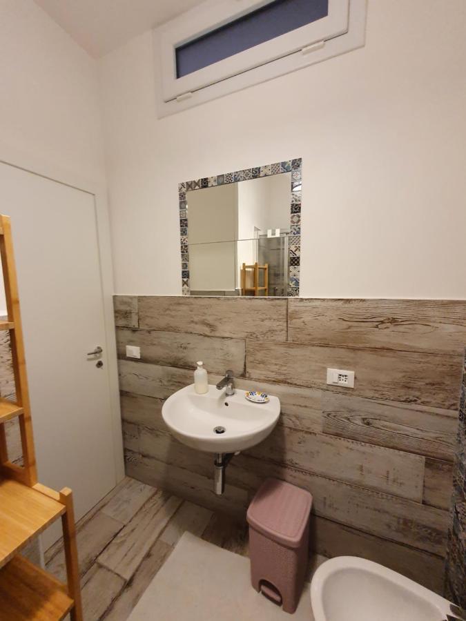 Апартаменты Casa Marina - Monolocale Vista Mare Фоллоника Экстерьер фото
